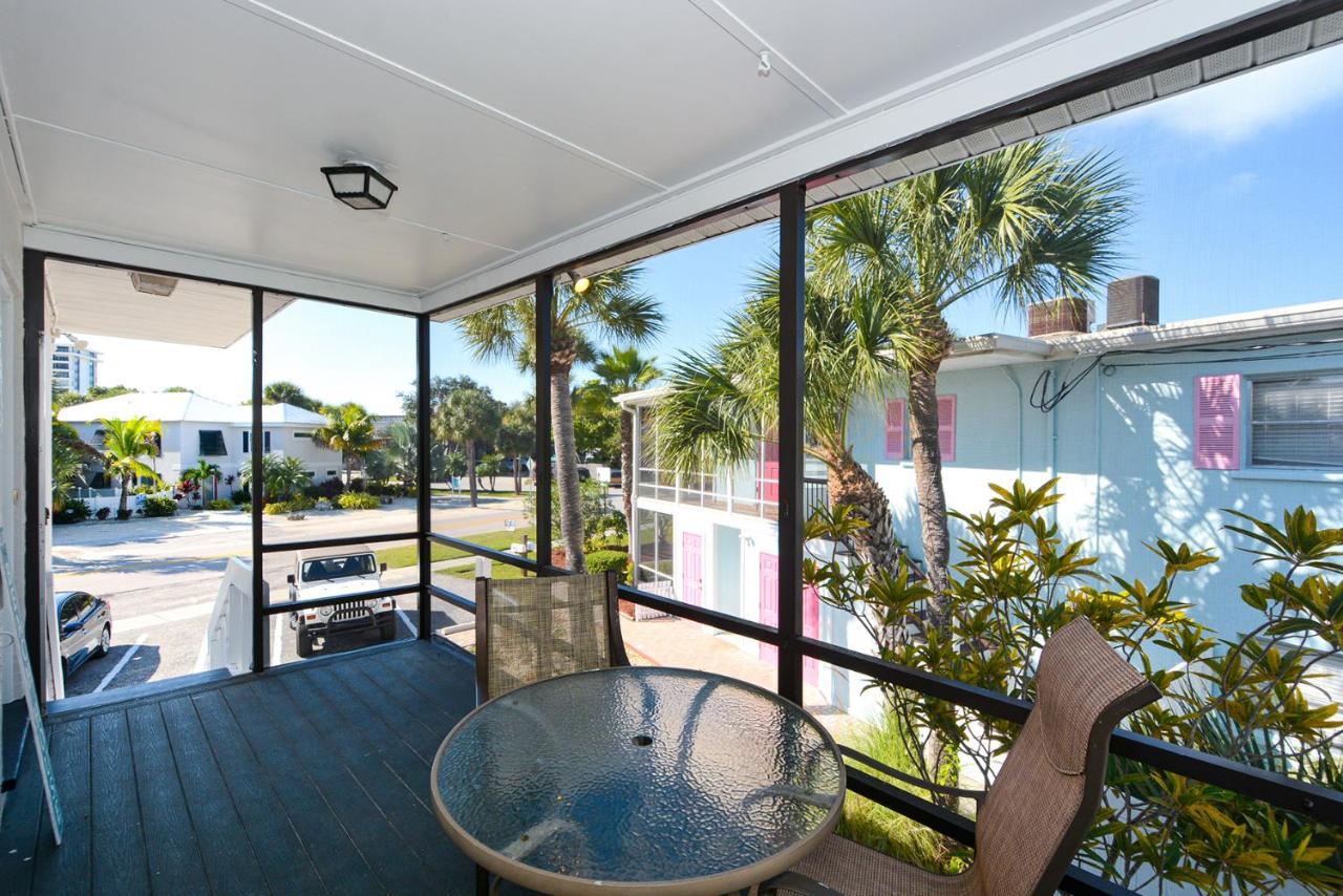 Canal 311 - Right In Siesta Key Village! Sarasota Exterior photo