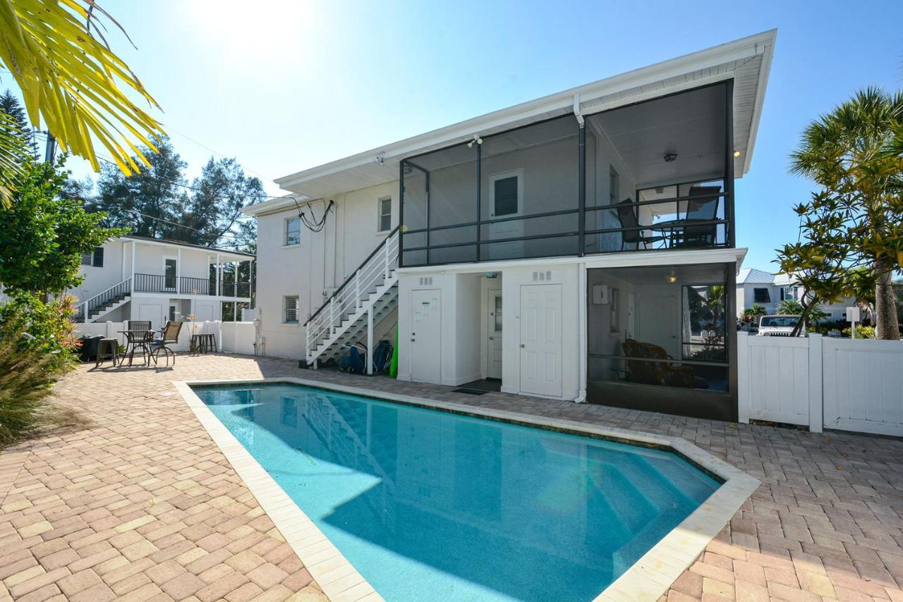 Canal 311 - Right In Siesta Key Village! Sarasota Exterior photo